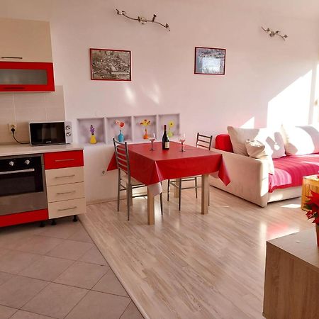 Seaview Apartment Omiš Buitenkant foto