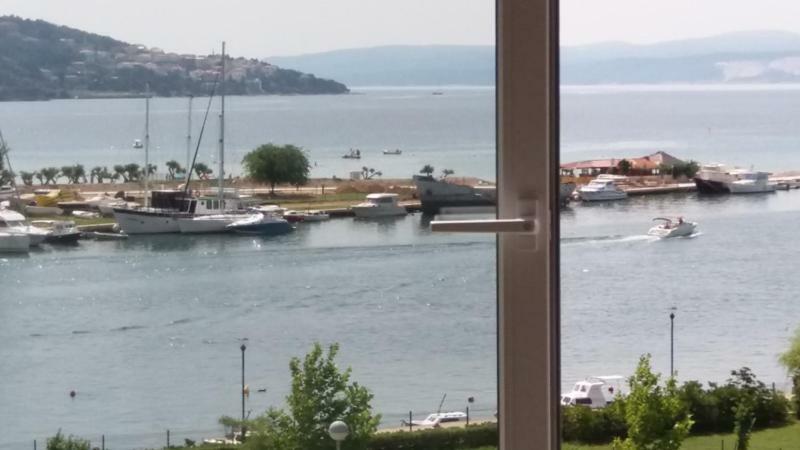 Seaview Apartment Omiš Buitenkant foto